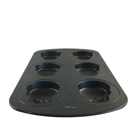 WILTON MINI CAKE SUGAR SKULL/HALLOWEEN 6 CAVITY BAKING PAN - Picture 3 of 4